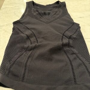 Alo tanktop